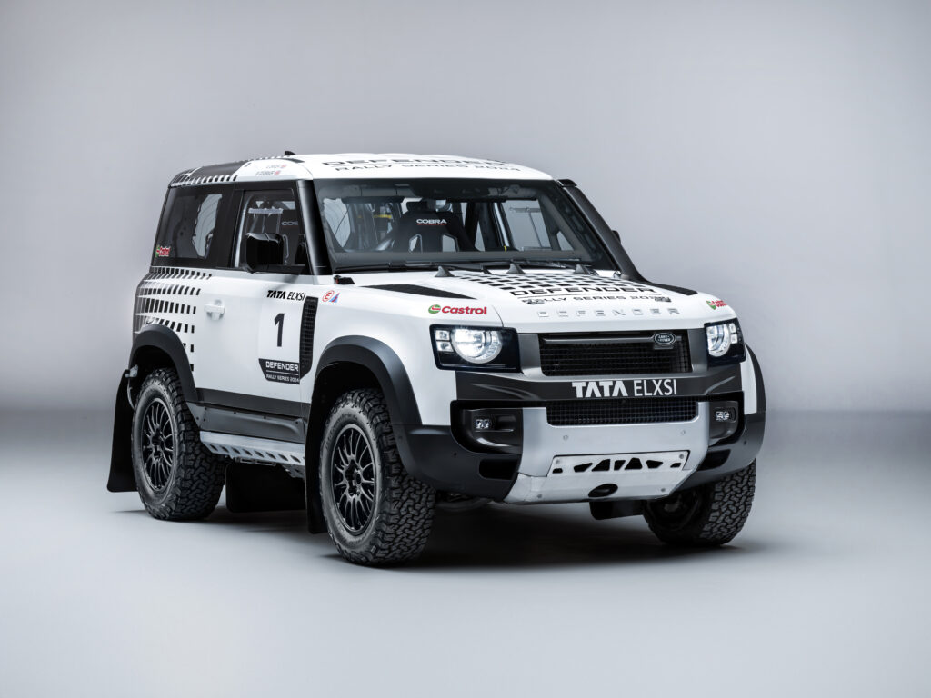 Land Rover Defender pronta per la Dakar 2026, la gara più estrema